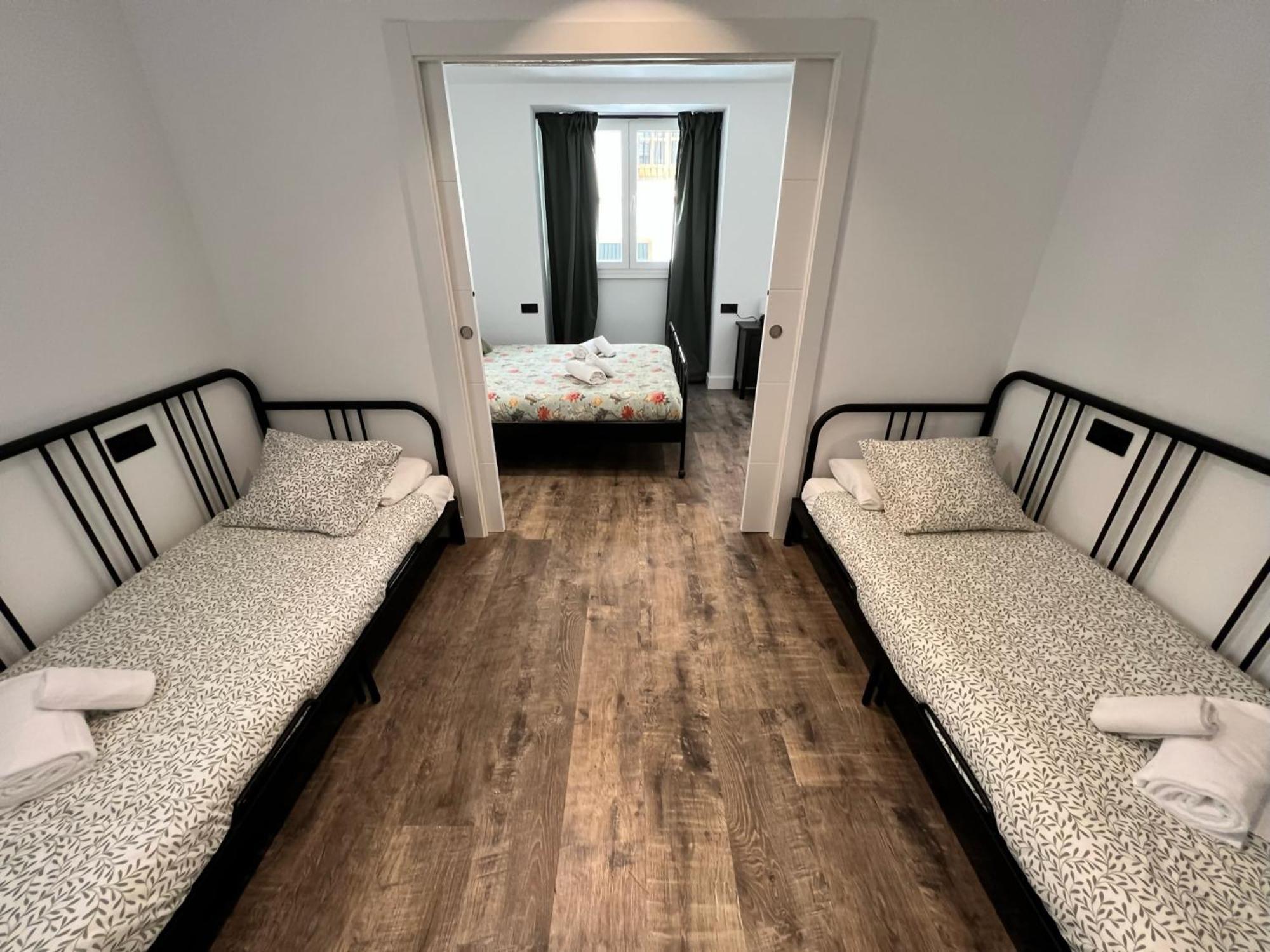 Apartamenticos El Tubo I Zaragoza Buitenkant foto
