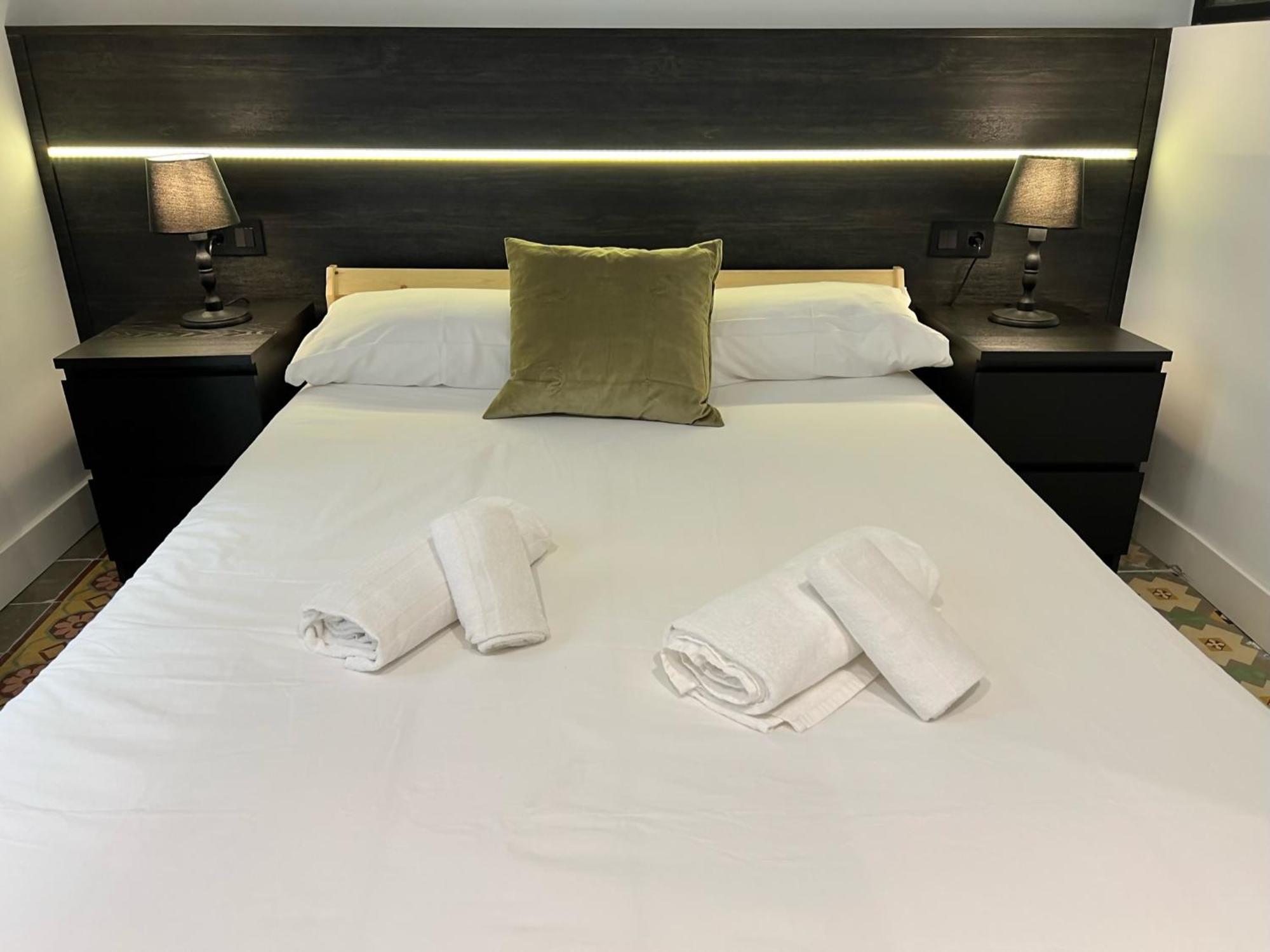 Apartamenticos El Tubo I Zaragoza Kamer foto